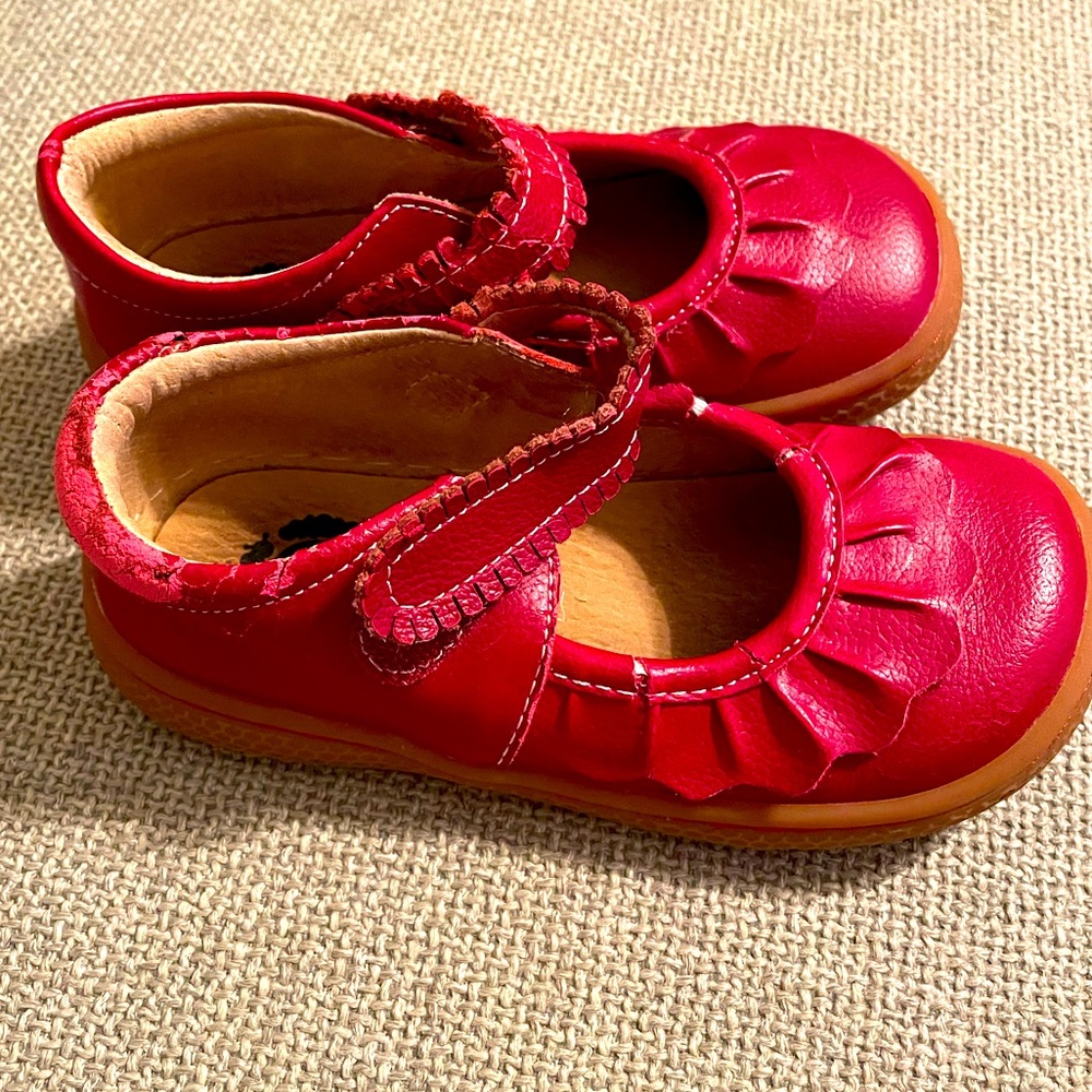 Livie and Luca red Mary Janes, 9